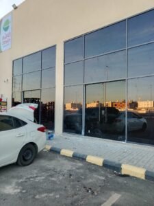 زجاج استركشر